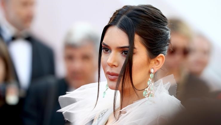 Kendall Jenner Slams TMZ For Seemingly Sharing Her Location