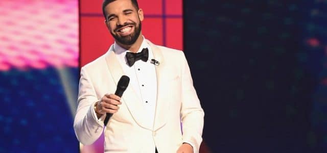 Drake Shares Photo Of All The Bras Thrown On His Stage