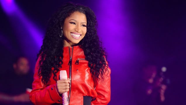 Nicki Minaj Hits Queens To Hand Out Hundreds Of Turkeys