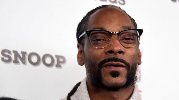 Snoop Dogg Gets Star on Hollywood Walk of Fame