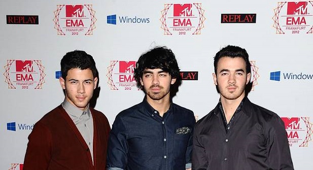 Stream Jonas Brothers New Song "Sucker"