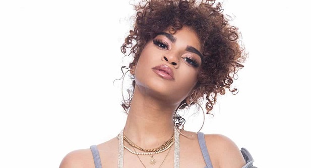 Melii Releases Her New Project 'Phases' — Listen