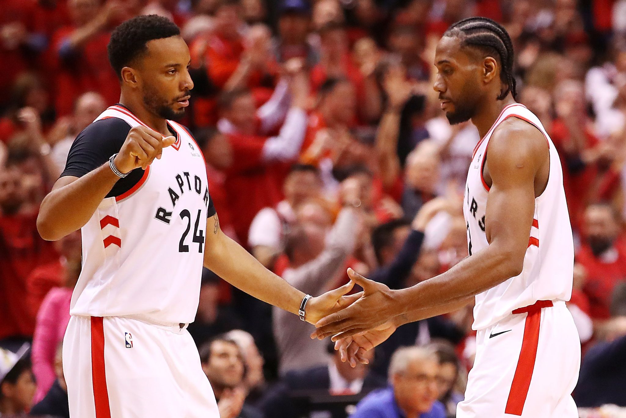 Kawhi Leonard Signed 3-Year Deal Worth $103M With Clippers