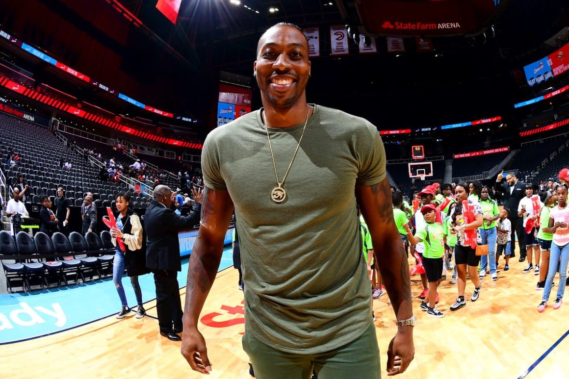 Dwight Howard Denies Rumors That He's Gay
