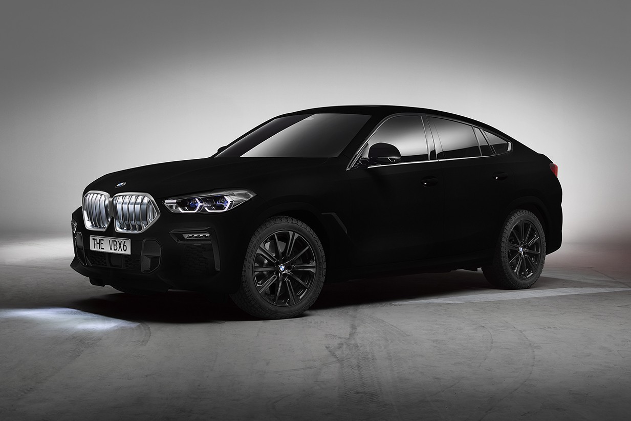 2020 BMW X6 Vantablack Is Dressed in 'The World's Blackest Black'
