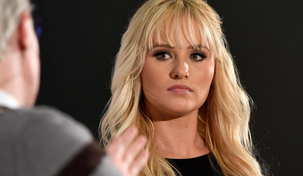 Tomi Lahren Apologizes for Tweeting Kamala Harris Slept Her Way to the Top