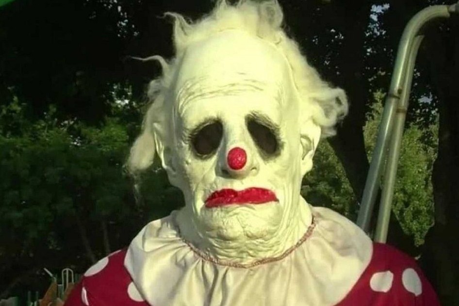 'Wrinkles the Clown' Documentary Explores the Real-Life Pennywise