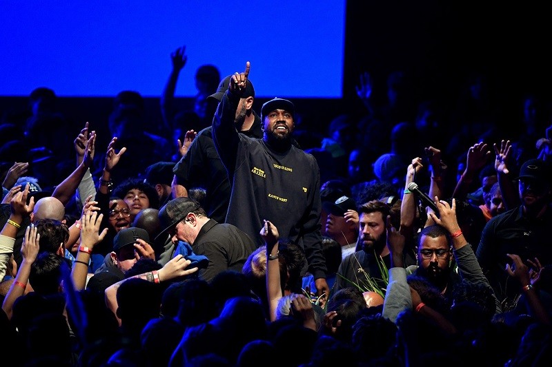 Kanye West Delays "Jesus is King" Album Again, Fans aren’t Happy