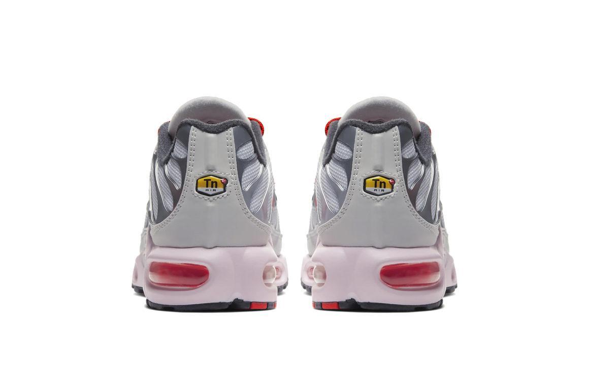 Peep the 'Pink Foam' Accents on Nike's Latest Air Max Plus