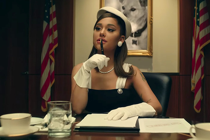  Watch Ariana Grande New ‘Positions’ Music Video