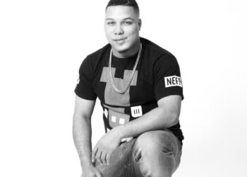 Watch Diz Does ‘Stimulus Pack’ Music Video ft. Bombay Tay