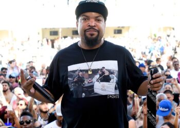Ice Cube Claims He Nearly Killed a Classmate and Neighbor Over $20