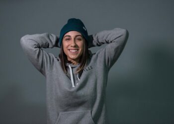 Andrea Welcomes A Fresh & Flirtatious Attitude With New Single 'Talk To Me'