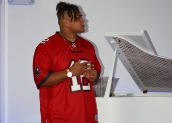 Ike Rhein Drops Off New Single 'Just Like You'