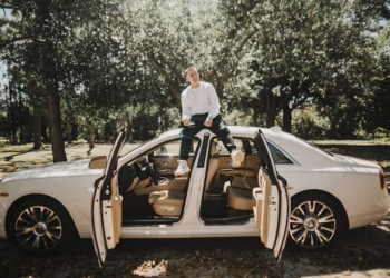 Seno and Backhouse Collective are the Future of the Music Industry