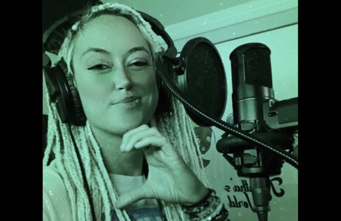 24Hip-Hop Interviews Emerging artist Luckyluv