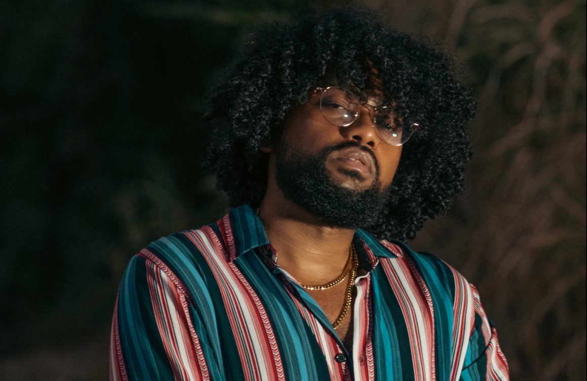 Roy Simmons Releases the Acoustic Version of His Hit Single 'Some More'