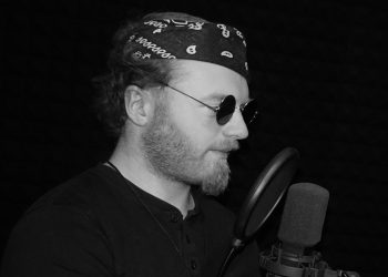 Mic Master Lyon Releases his brand New Music Video for his New Single 'Movement'