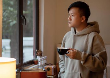 Knxwn Sounds Is Proud to Sign Henny Hermes