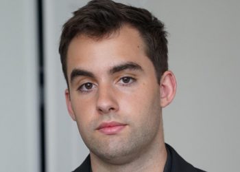 Meet Dan Dasilva, Giving it his all as a Rising Singer in the Music Space