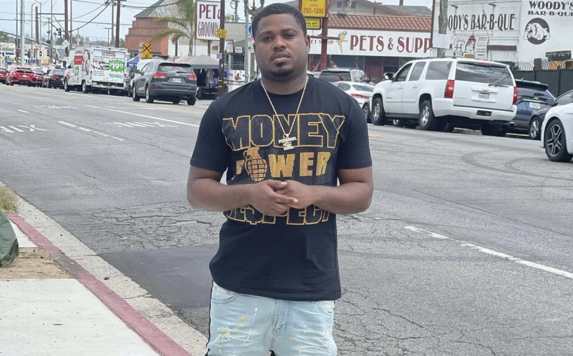Meet Dee Ross - The Houston Based Rapper Who Has Started His Record Label “Foreverreal,” Where Various Artists Have Joined Him