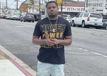 Meet Dee Ross - The Houston Based Rapper Who Has Started His Record Label “Foreverreal,” Where Various Artists Have Joined Him