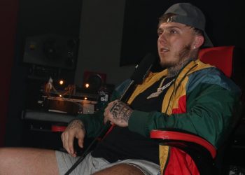 Jflexxx, The Musician Who Has Colorful Grooves And Feel-Good Rhythms In His Songs