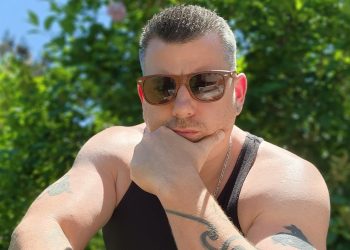 Exclusive Interview: Rising Artist Sean Delaney