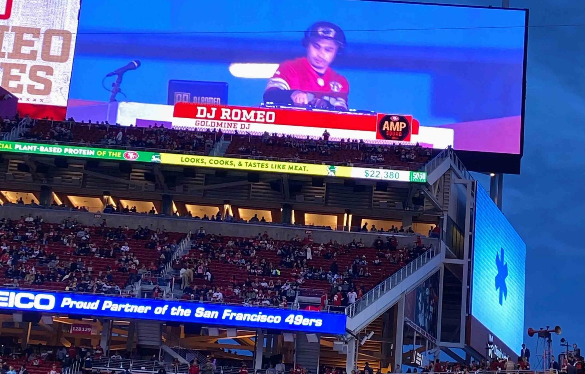 DJ Romeo has Announced his Return for a Seventh Season as the San Francisco 49ers' official in-game DJ