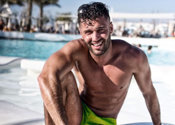 Meet Samir Houari: A Youthful Energetic Cutting Edge Performer Ascending the Music Space