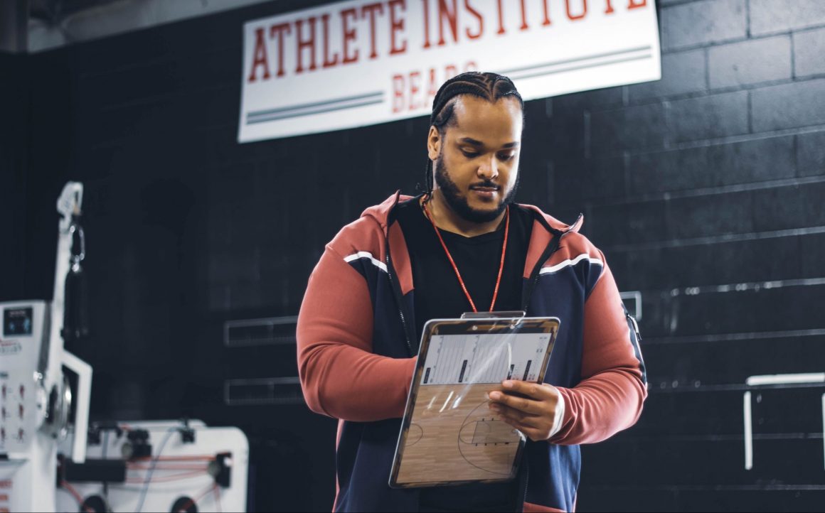 “Grymee Drops Off 2022 Baller Anthem “KOBE”(Music Video)”
