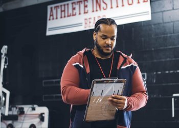 “Grymee Drops Off 2022 Baller Anthem “KOBE”(Music Video)”