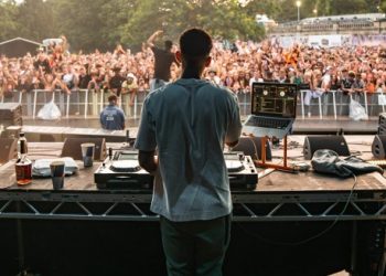 Prolific artist Themaclyf is Creating Outstanding, Clever Music