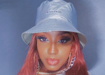 Queenie New Song Titled Easy and Amen