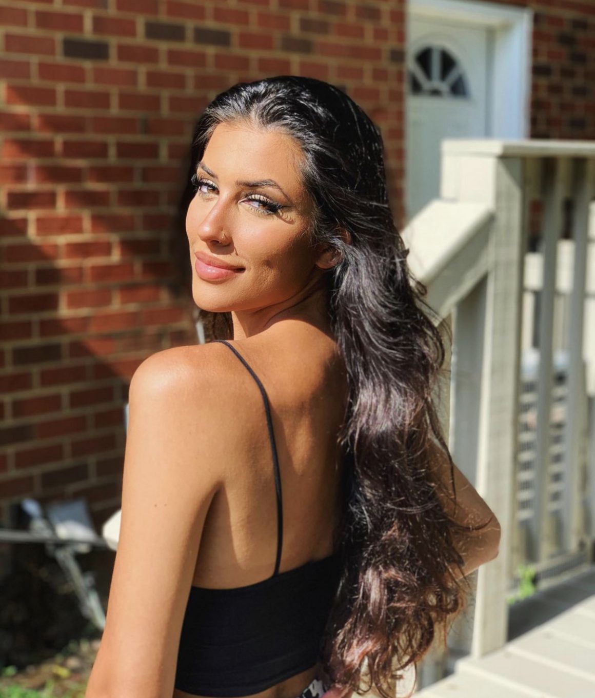 Emerging Virginia Beach artist Raqui Shares New Single “Waste My Time”