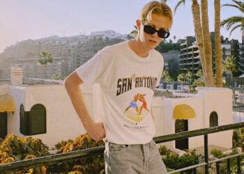 Song of the day : "dirty lies" by Naits featuring Lloyd P-White