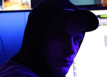 The Beginning of American Rapper Whitenoise