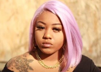 Moni Meechi  Heats up The Charts with the New Single “Huh What”