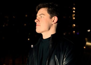 24Hip-Hop/ Exclusive Interview with Rising Chicago artist Erik Evy