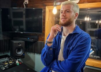Alick Mac tackles Toxic Masculinity on new single “Easier to Shout”
