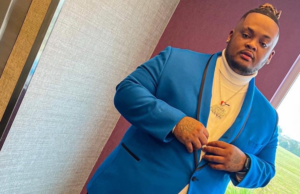 Official D-Weezy: Known For Music Gets Involved In the Fashion Scene