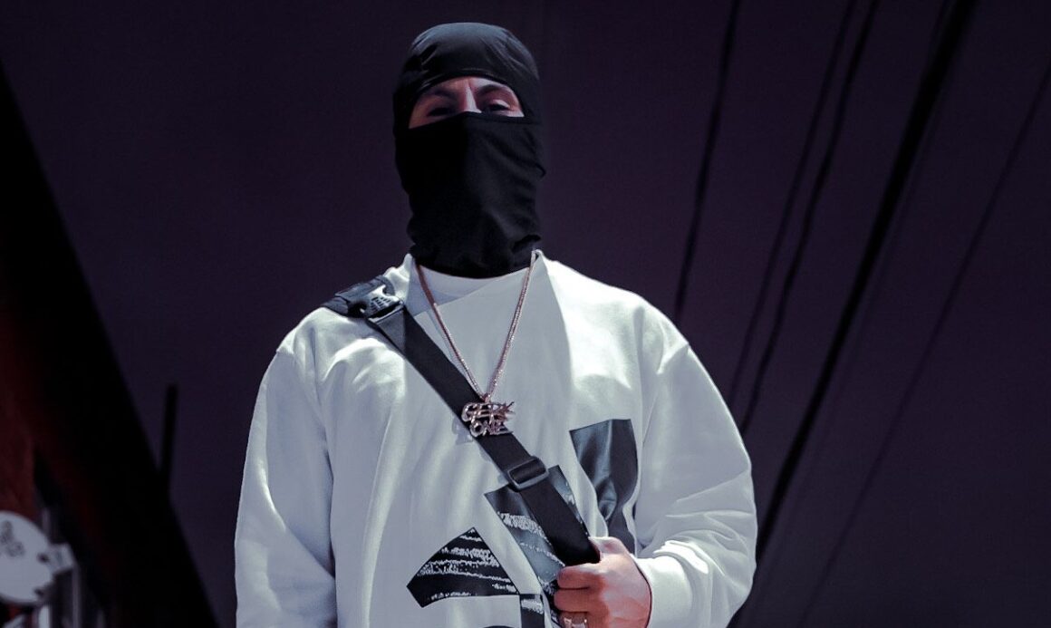 Dominic Gambino Drops New Single “Hood Open”