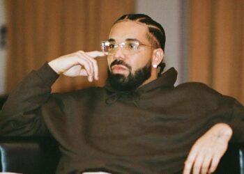 Drake Passes Eminem As Highest-Selling Singles Artist In History