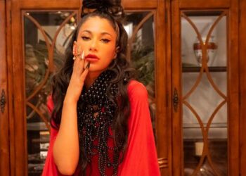 Musician Lexy Panterra Empowers a New Generation of Women to Express Themselves