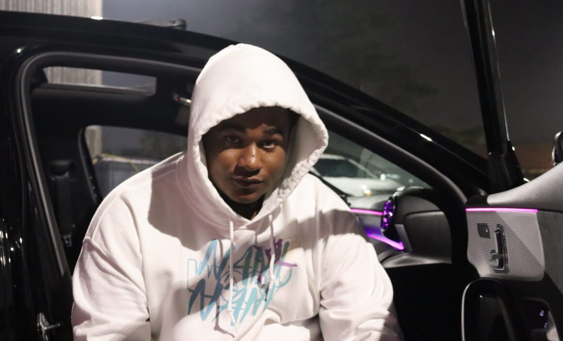 Bringing a Fresh Sound to the City: An Exclusive Interview with the Talented Artist KGDASAV