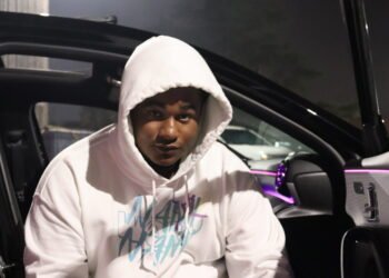 Bringing a Fresh Sound to the City: An Exclusive Interview with the Talented Artist KGDASAV