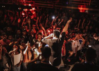 Who Are The Famous Rappers Who Love Horse Racing?