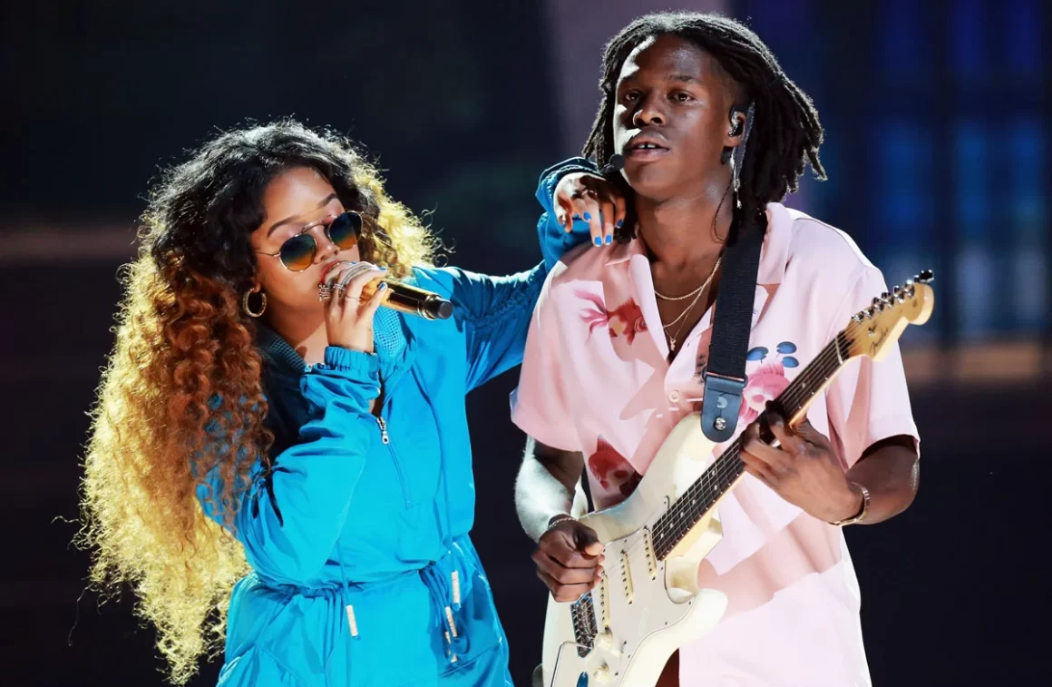 Daniel Caesar and Summer Walker Team Up on ‘Always’ Duet