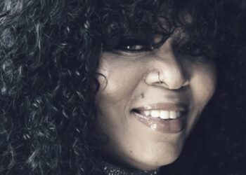 Robin S. Is Back With Her New Single "What About U" Featuring James Worthy