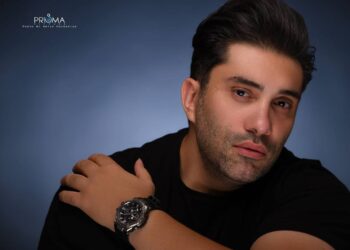 Introducing Anoeil Molhempour: Iranian Musician and Pop Sensation